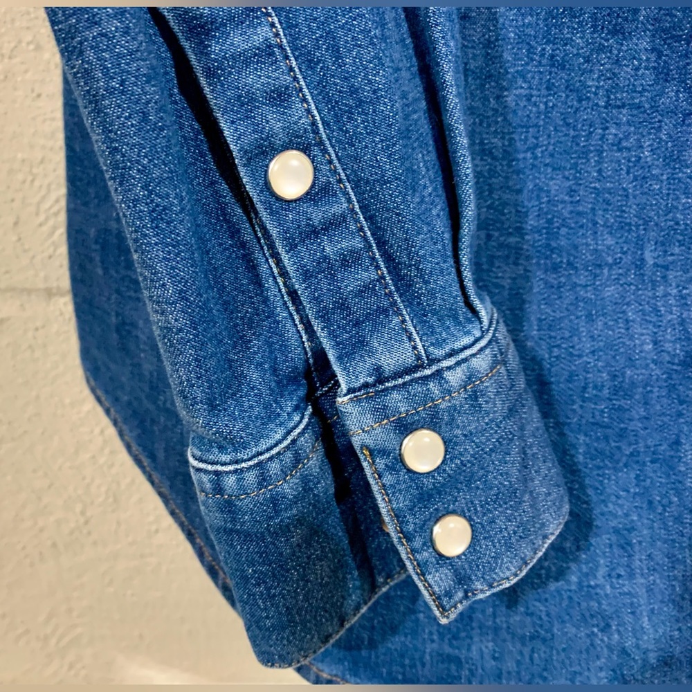 Levi's Indigo Button-Down Shirt - image 6